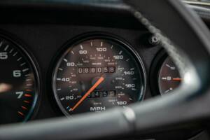 Bild 18/33 von Porsche 911 Carrera 2 (1990)