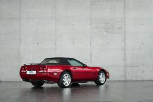 Imagen 34/50 de Chevrolet Corvette Convertible (1990)