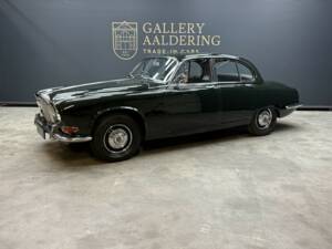Bild 18/50 von Daimler Sovereign 420 (1968)