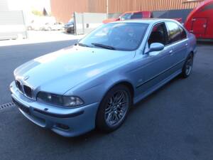 Immagine 1/22 di BMW M5 (1999)