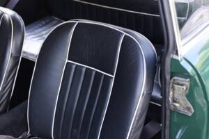 Bild 24/50 von MG MGB GT (1967)