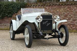Image 43/50 of Hispano-Suiza 16 HP (1922)