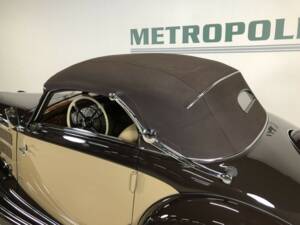 Image 23/38 of Mercedes-Benz 320 Cabriolet A (1938)