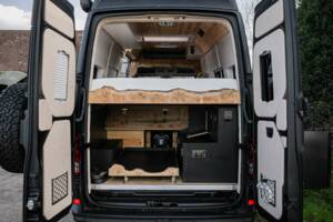 Bild 11/50 von MAN TGE 180 "The Adventurer" (2022)