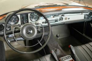 Bild 32/36 von Mercedes-Benz 230 SL (1966)