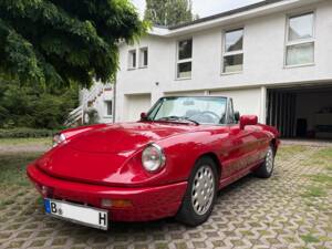 Bild 1/25 von Alfa Romeo 2.0 Spider (1992)