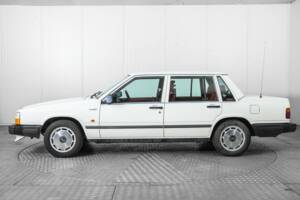 Image 9/50 de Volvo 740 (1984)
