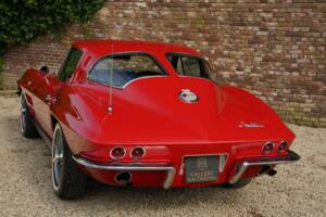 Image 32/50 of Chevrolet Corvette Sting Ray (1963)