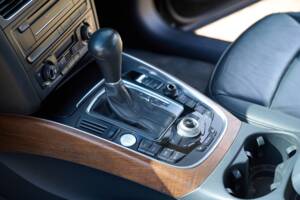 Bild 33/50 von Audi Q5 3.2 FSI (2013)