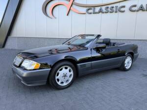 Image 5/46 of Mercedes-Benz SL 320 (1995)