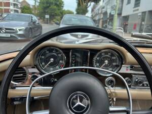 Bild 12/12 von Mercedes-Benz 280 SL (1968)