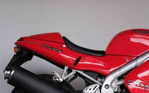 Image 59/66 of Triumph Daytona T595 (1998)