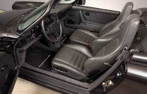 Image 16/23 of Porsche 911 Carrera 3.2 (WTL) (1989)