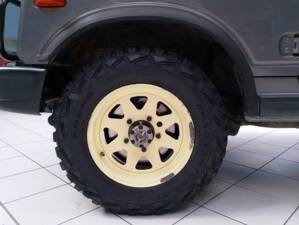 Bild 33/42 von Suzuki SJ 413 (1988)