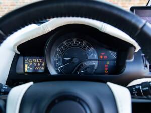 Bild 6/95 von Aston Martin Cygnet (2012)