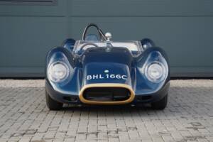 Image 7/50 of Lister Knobbly (1958)