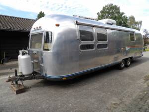 Bild 3/8 von Airstream Land Yacht (1978)