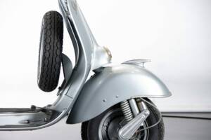 Image 24/45 de Piaggio Vespa 150 (1958)