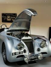 Image 12/26 of Jaguar XK 120 OTS (1952)