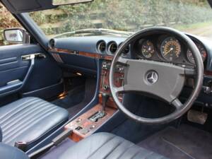 Image 8/18 de Mercedes-Benz 500 SL (1986)