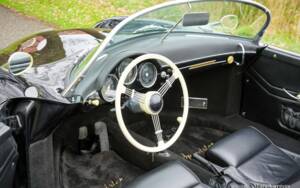 Image 8/49 of Porsche 356 C 1600 (1965)