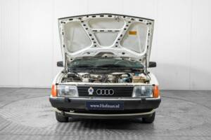 Image 38/50 of Audi 100 - 1.8 (1987)