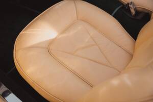 Image 81/99 of Aston Martin DB 6 Volante (1968)