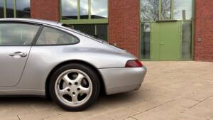 Afbeelding 44/73 van Porsche 911 Carrera 4 (1995)
