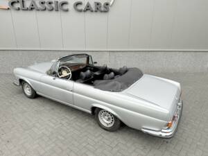 Image 7/35 de Mercedes-Benz 280 SE 3,5 (1970)