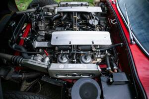 Image 13/36 de Jaguar Type E V12 (1973)