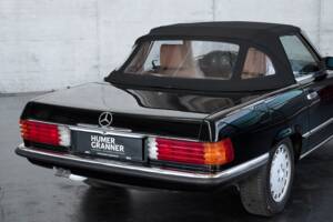 Image 31/50 de Mercedes-Benz 560 SL (1989)