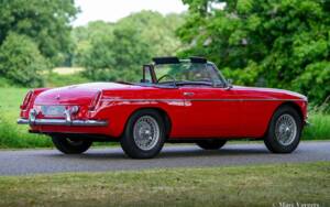 Image 16/39 de MG MGB (1964)