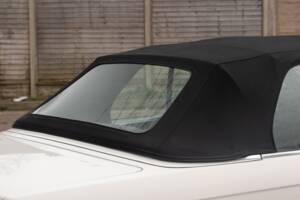 Image 12/50 of BMW 320i (1987)