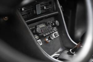 Image 44/50 of Peugeot 504 Coupé (1973)