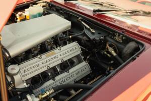 Bild 10/14 von Aston Martin V8 Vantage X-Pack (1987)