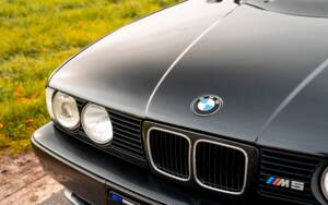 Bild 22/45 von BMW M5 (1992)