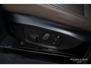 Bild 11/21 von BMW X3 xDrive35i (2011)