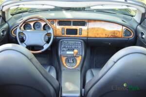 Afbeelding 12/50 van Jaguar XKR (2000)