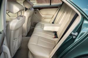 Bild 53/74 von Mercedes-Benz C 280 (1993)