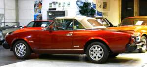 Immagine 8/27 di FIAT Dino Spider (1987)