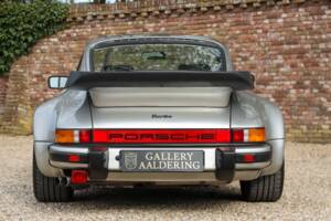 Afbeelding 49/50 van Porsche 911 Turbo 3.3 (1983)