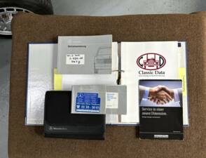 Bild 14/22 von Mercedes-Benz 500 E (1993)