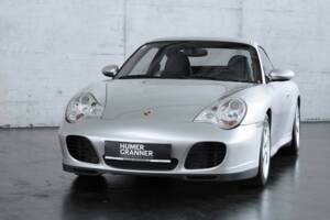 Image 8/50 of Porsche 911 Carrera 4S (2004)