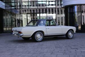 Imagen 7/50 de Mercedes-Benz 230 SL (1965)
