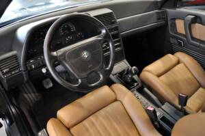 Obraz 14/34 pojazdu Alfa Romeo 164 3.0 24V Q4 (1996)