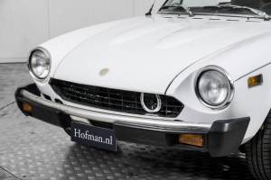 Image 19/50 of FIAT 124 Spider CS1 (1977)