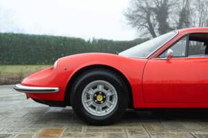 Image 27/50 of Ferrari Dino 246 GT (1971)