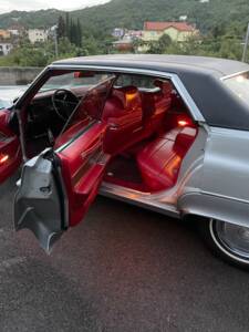 Image 35/51 de Cadillac Sedan DeVille (1970)