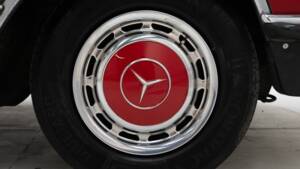 Image 11/15 de Mercedes-Benz 280 SL (1983)