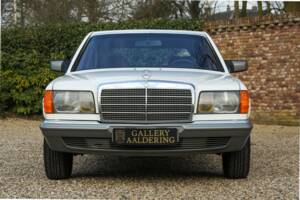 Image 6/50 de Mercedes-Benz 280 S (1988)